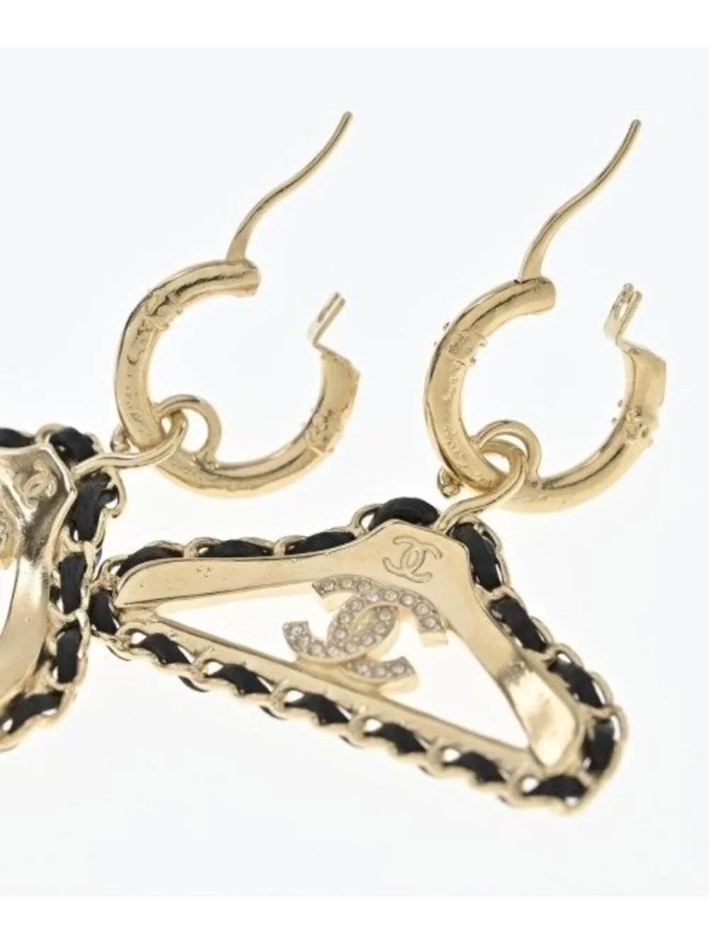 Chanel Earrings Gold